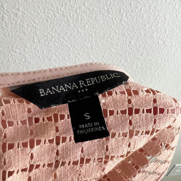 Banana Republic Factory Lace Yoke Sleeveless Top Women's S Pink Peachy Relaxed - Picture 5 of 6